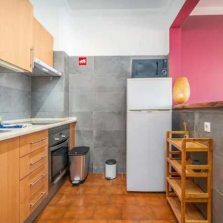 Columbia Da Rocha Apartment *